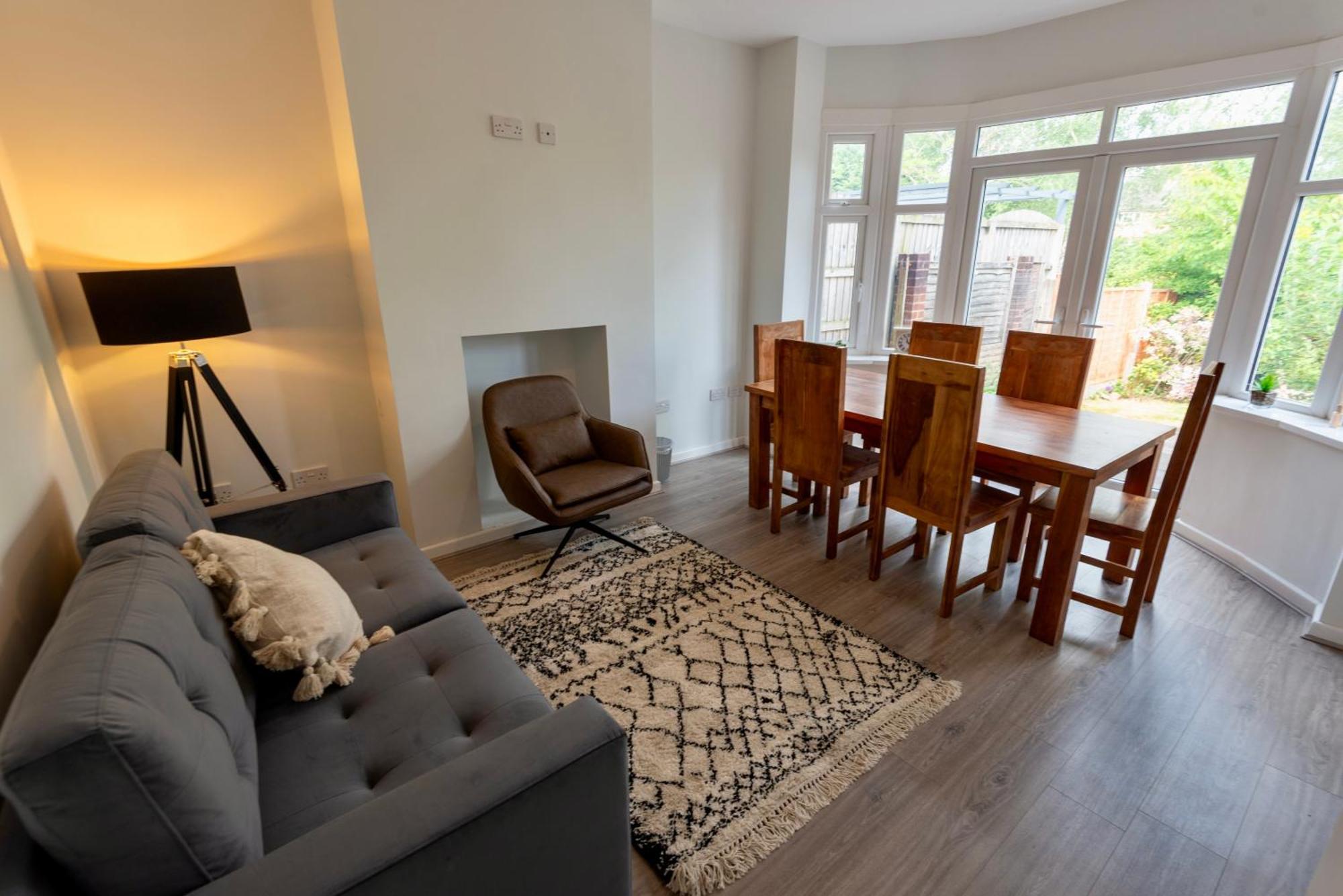 Double Room In Refurbished 5 Bed Home With Wifi And Tv BW Room 4 索利赫尔 外观 照片